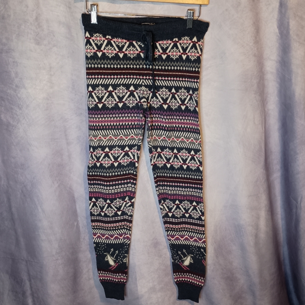 American‎ Eagle Winter Fair Isle Sweater Leggings